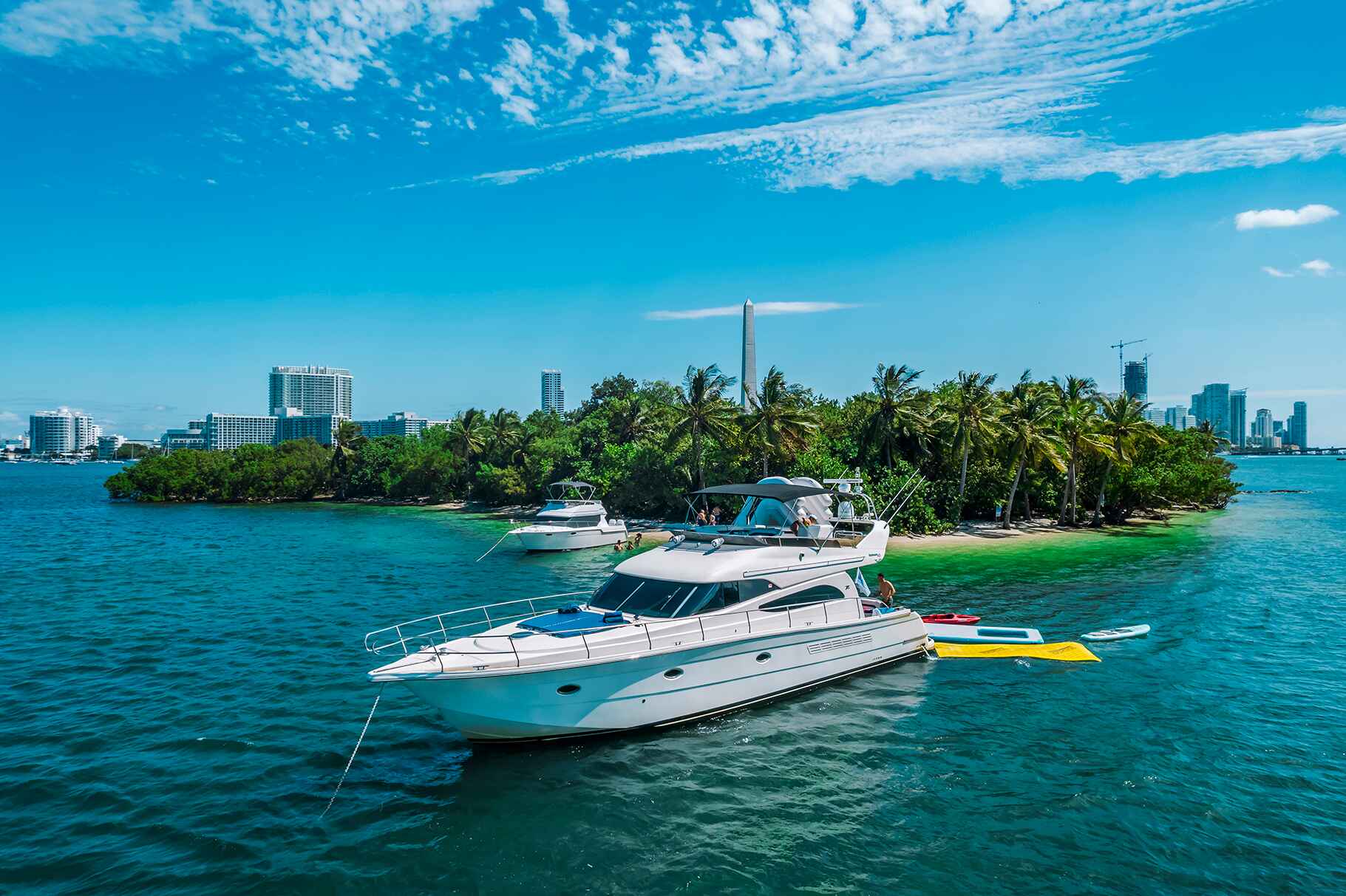 Luxurious Miami 60ft Rodman Family Yacht For Rent