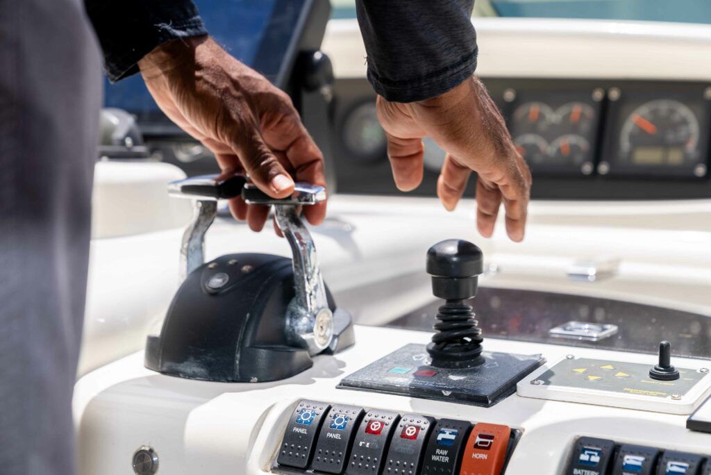 80ft Azimut Grace yacht